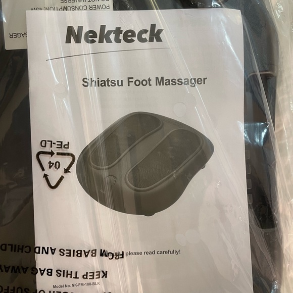 Nekteck Shiatsu Foot Massager - Picture 6 of 7